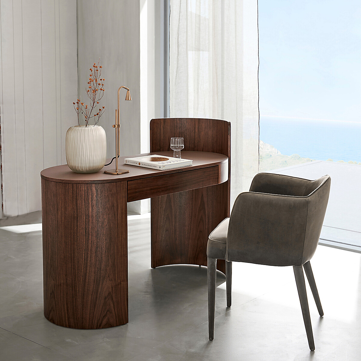 AM.PM<br>Tafel Fauteuil em fluweel, Leos