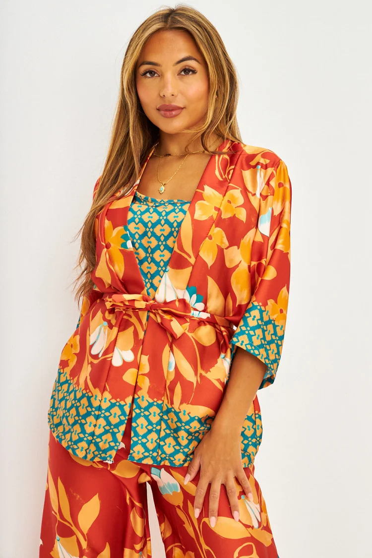Ensemble satiné 3 pièces top + kimono + pantalon fluide à motifs méditéranéens cuivre et orange