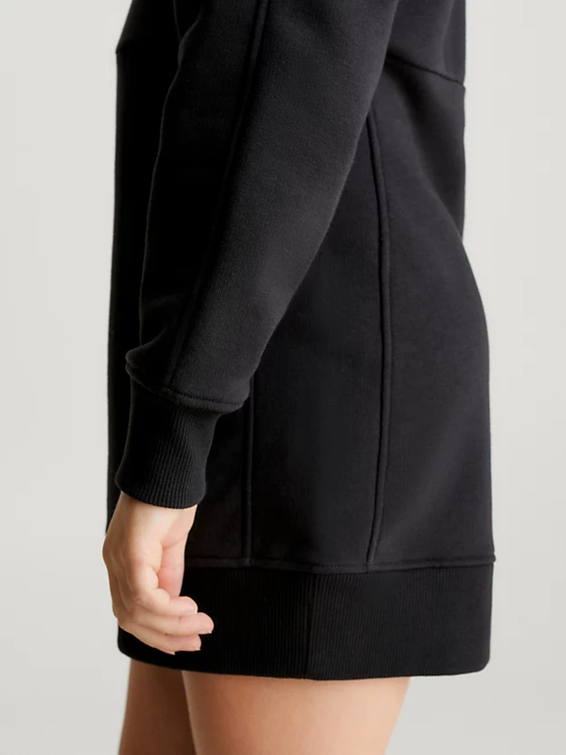 Vestido moletom folgado com logo