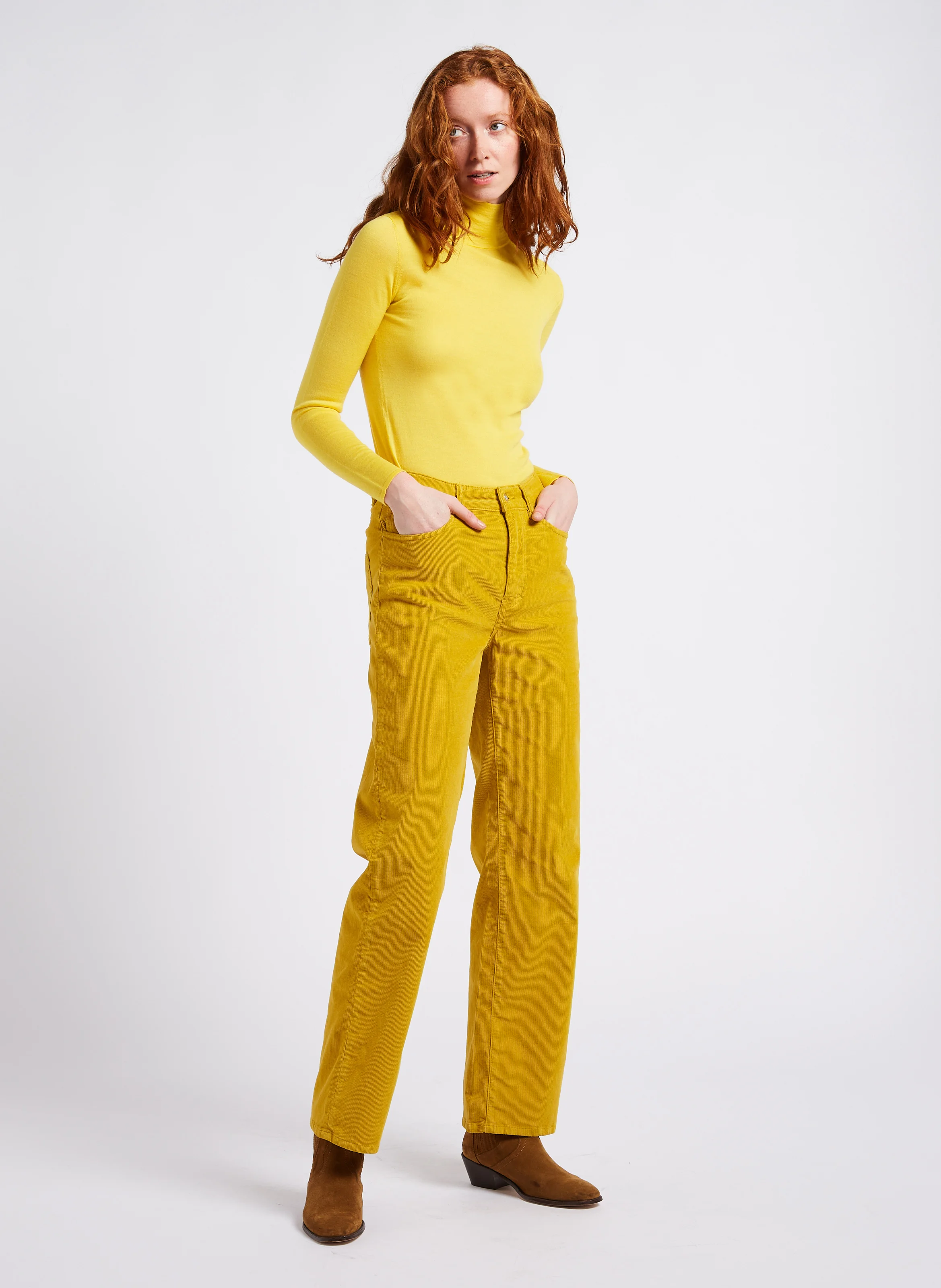 PERRINE - Pantalon droit en coton côtelé | Jaune