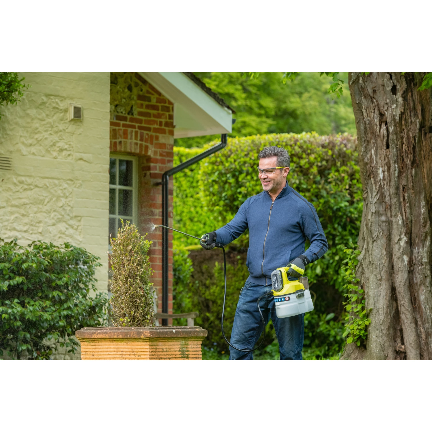 Ryobi OWS1880 One  18V Li-Ion accu onkruidsprayer body - 3,5L - 30l/u