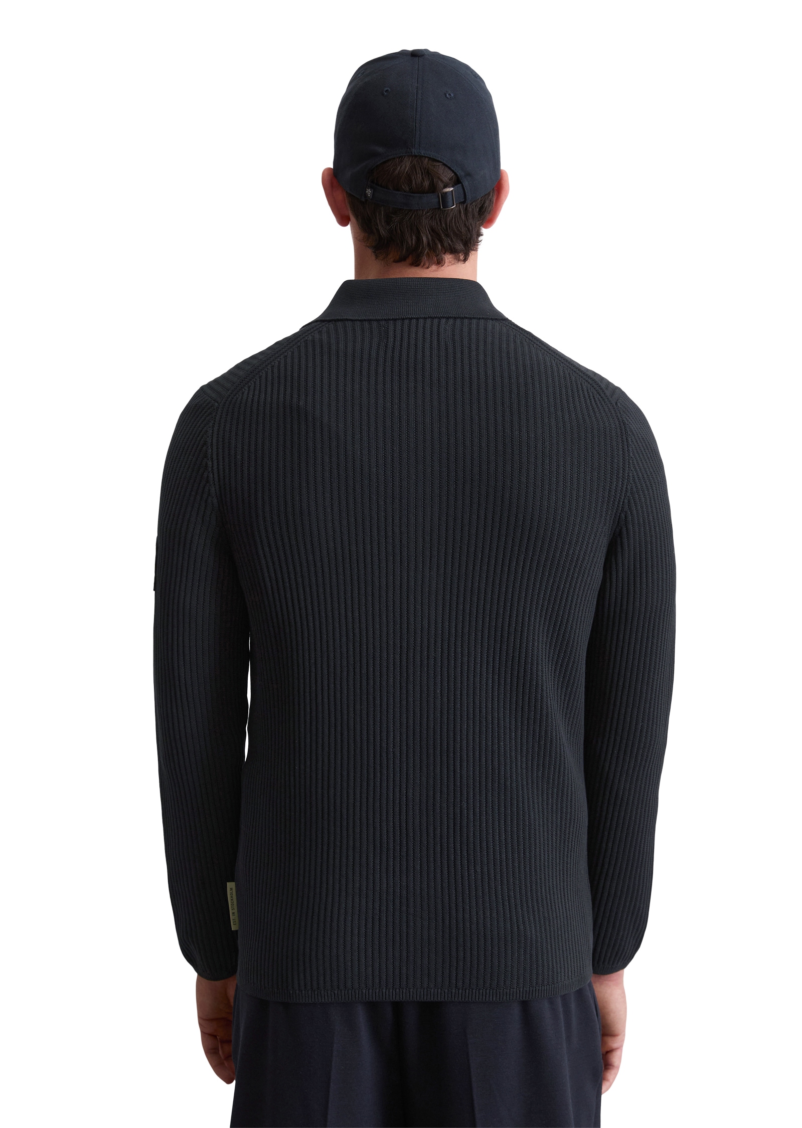 Marc O'Polo Strickjacke »DFB Travel Collection« aus reiner Bio-Baumwolle, regular Fit, elastische Rippstruktur,