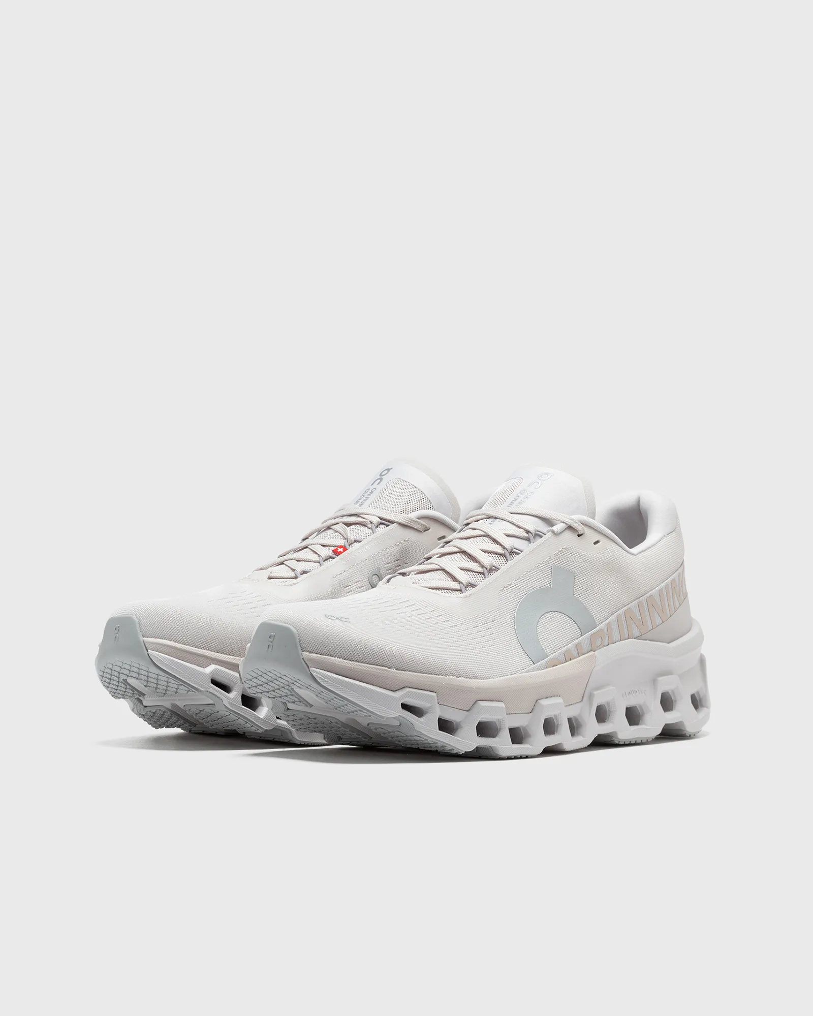 ON Cloudmonster 2