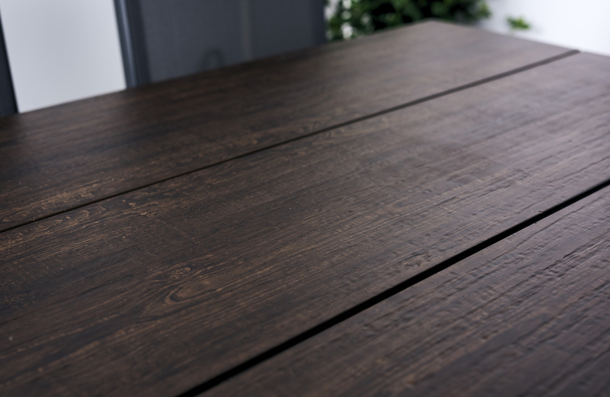Tuintafel Joris bruin