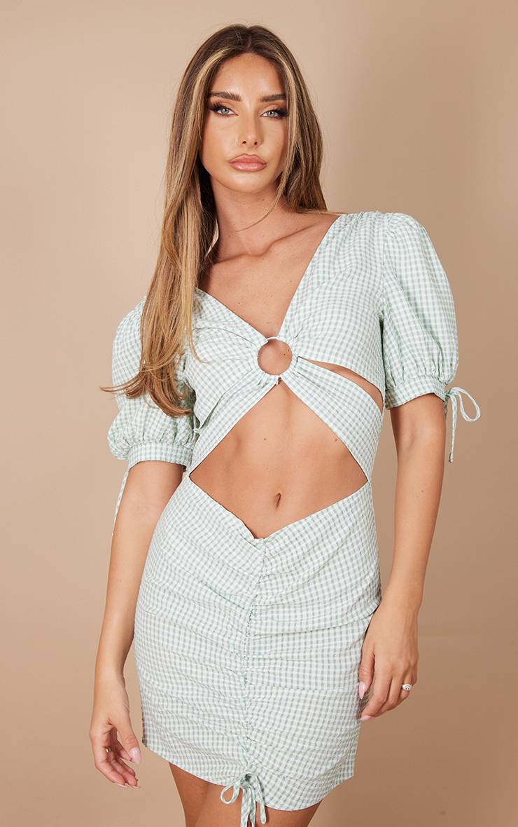 Vert Robe Moulante À Imprimé Floral En Mousseline Avec Découpes Et Détail Anneau