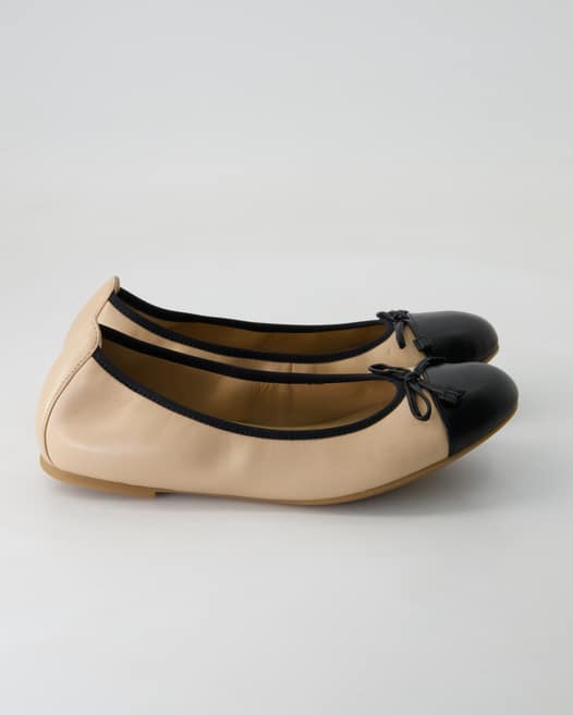 Unisa Auto Ballerinas in Beige