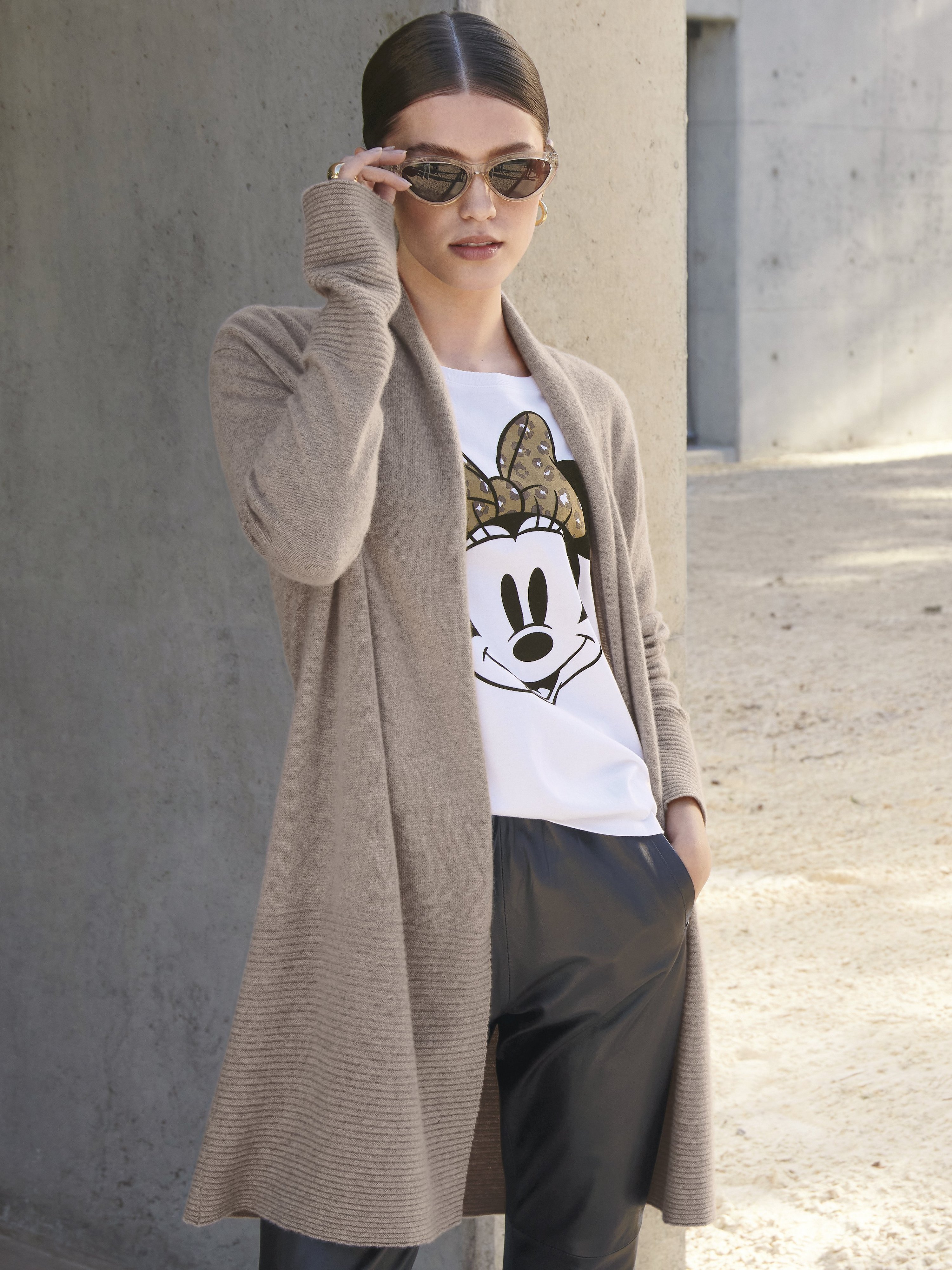Strickjacke aus 100% Premium-­Kaschmir