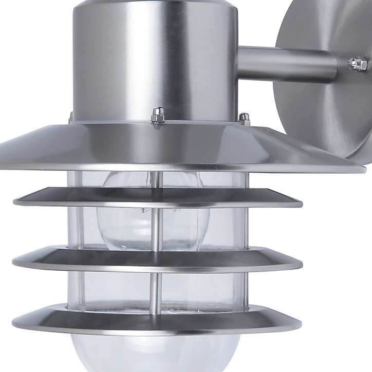 Applique murale Tanakee E27 60W IP44 GoodHome chrome