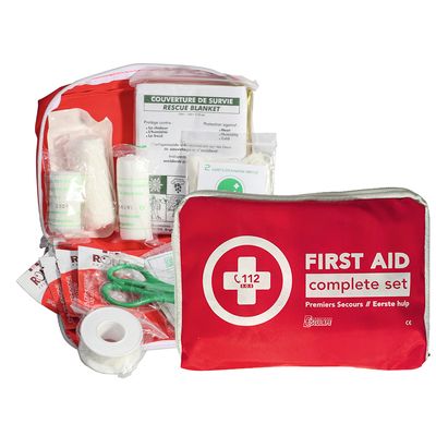 Carpentras - Trousse de secours équipée
