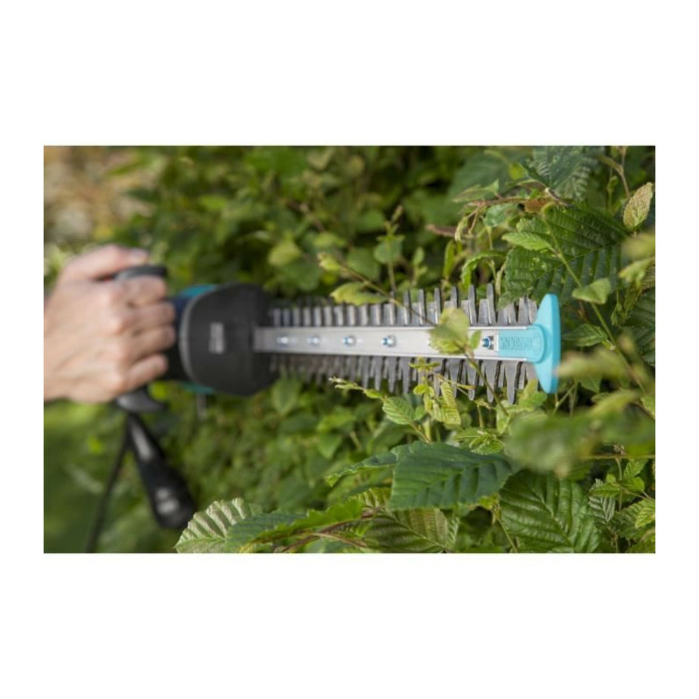 Taille-haies électrique easycut 500/55 – 500w – lame 55cm & coupe ø18mm – poignée ergoline – butée de protec