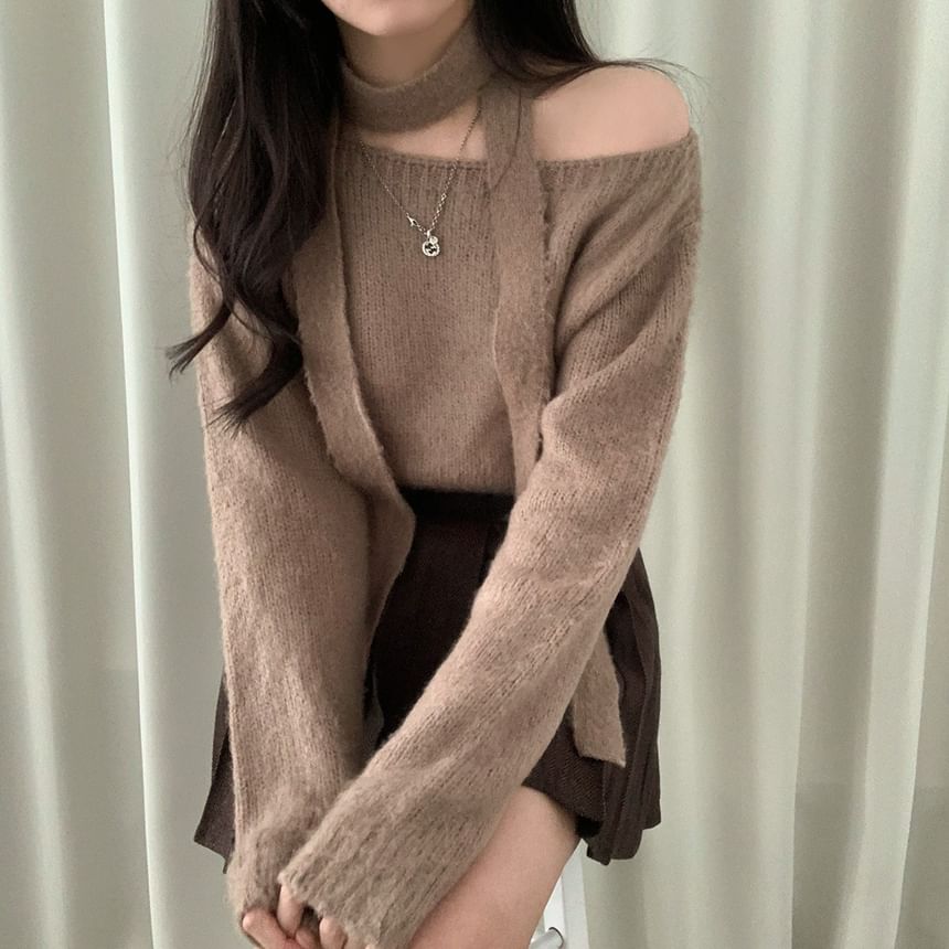Rosesand - Lange mouwen, blote schouders, effen crop top met sjaal