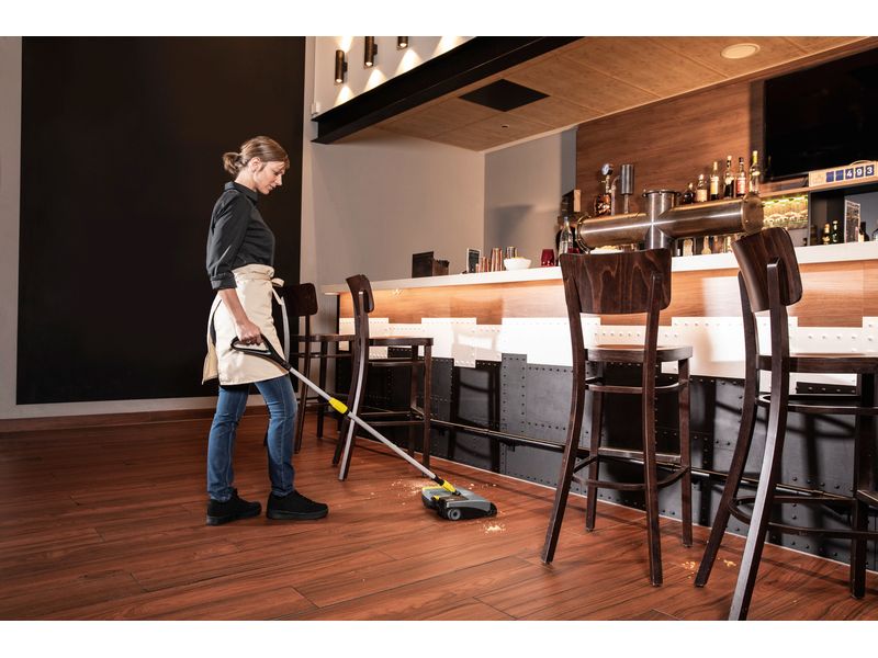 Kärcher Professional Akku-Besen EB 30/1 Li-Ion Elektrobesen