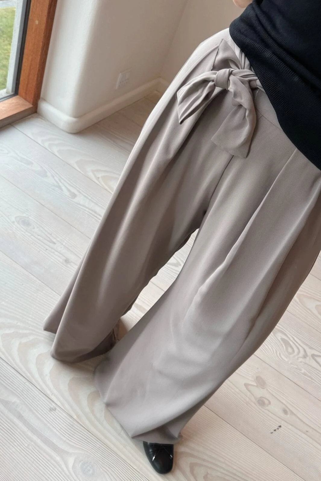 Neo Noir Lana Drapy Pants