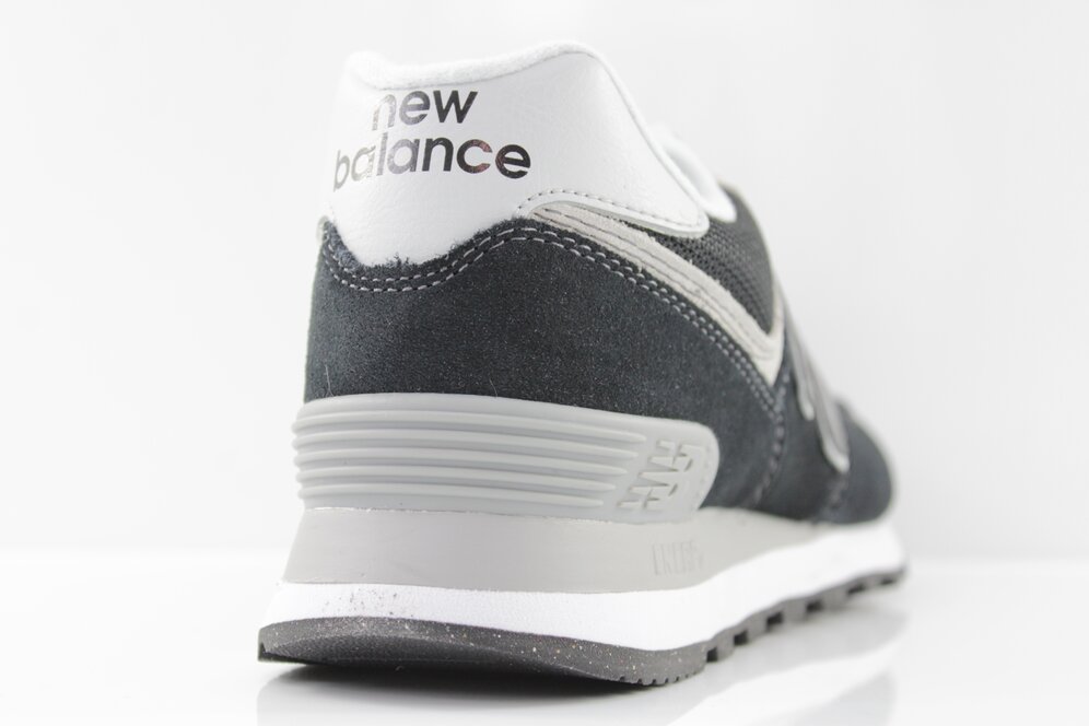 New Balance Sneaker