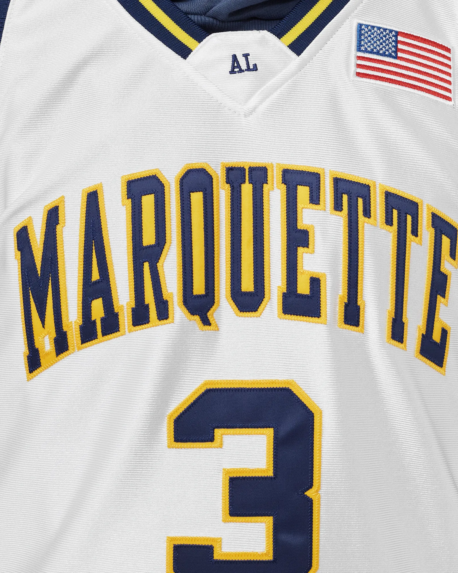 Mitchell & Ness NCAA AUTHENTIC JERSEY UNIVERSITY MARQUETTE 2002-03 DWYANE WADE #3