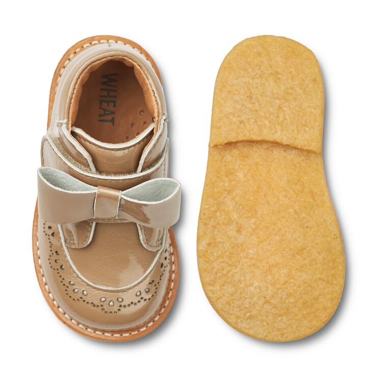 Wheat Bootie Velcro Bowy Beige