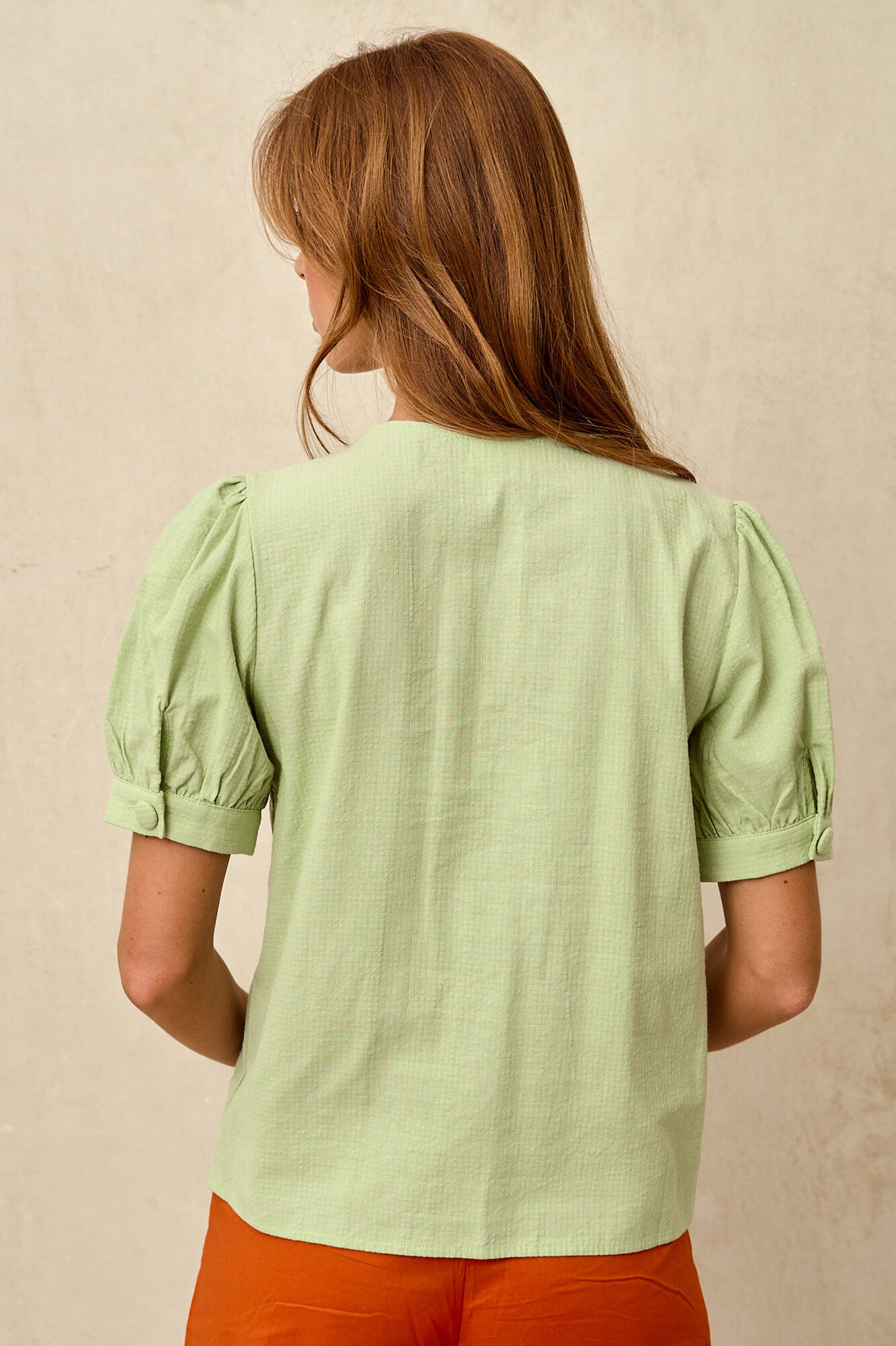 Blusa Malika com Botões - Cáqui