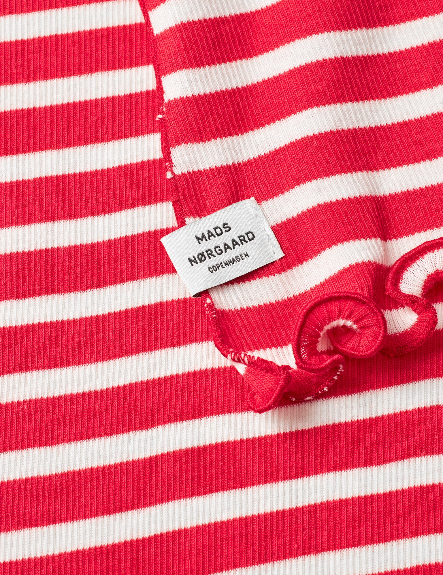 Mads Nørgaard  2X2 Leftover Thorla tørklæde - High Risk Red/White Alyssum