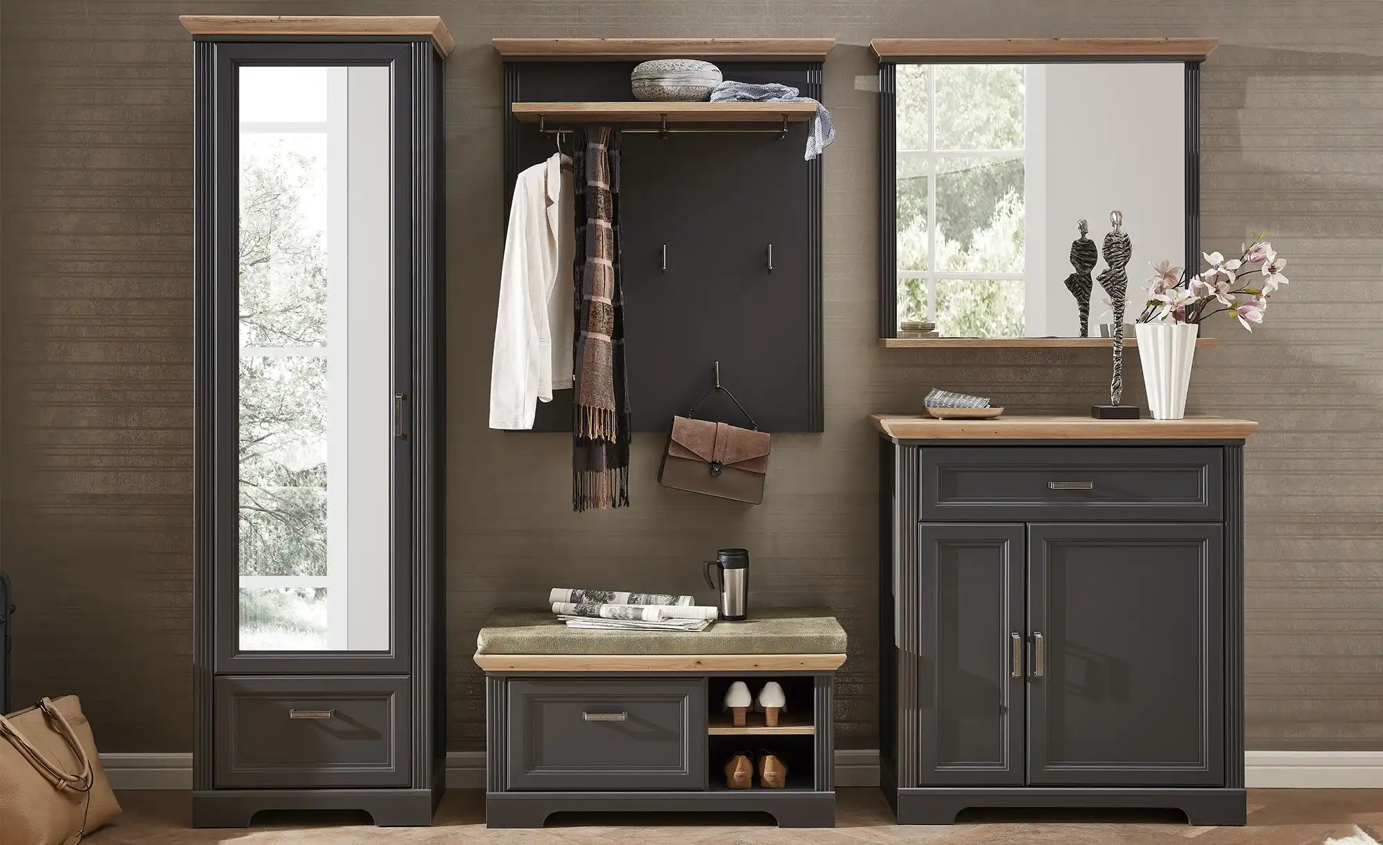 Garderobenschrank Varese