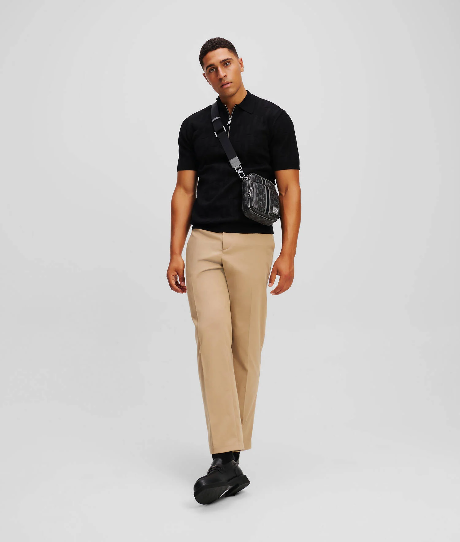 POLO ZIPPÉ KL MONOGRAM - Noir