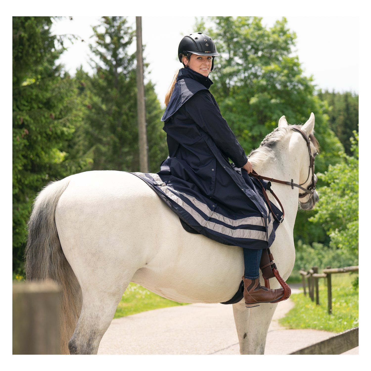 black forest Regenmantel Rainstormer II - marine