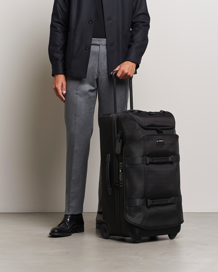 TUMI Alpha Bravo Expandable Wheeled Duffle Black
