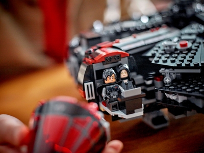 LEGO Dark Falcon (75389)