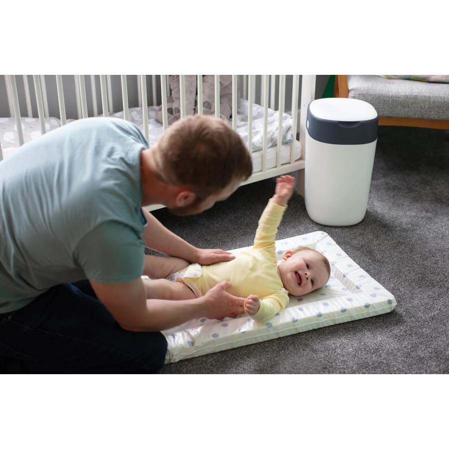 Tommee Tippee Twist & Click Advanced  Windeleimer, inkl. einer Kassette mit nachhaltig gewonnenem, antibakteriellem Greenfilm in weiß