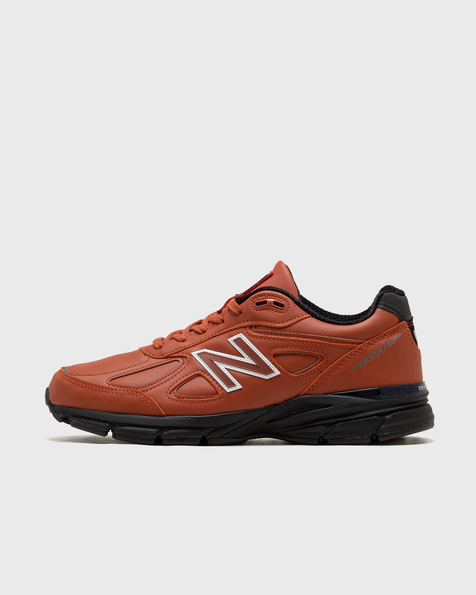 New Balance 990
