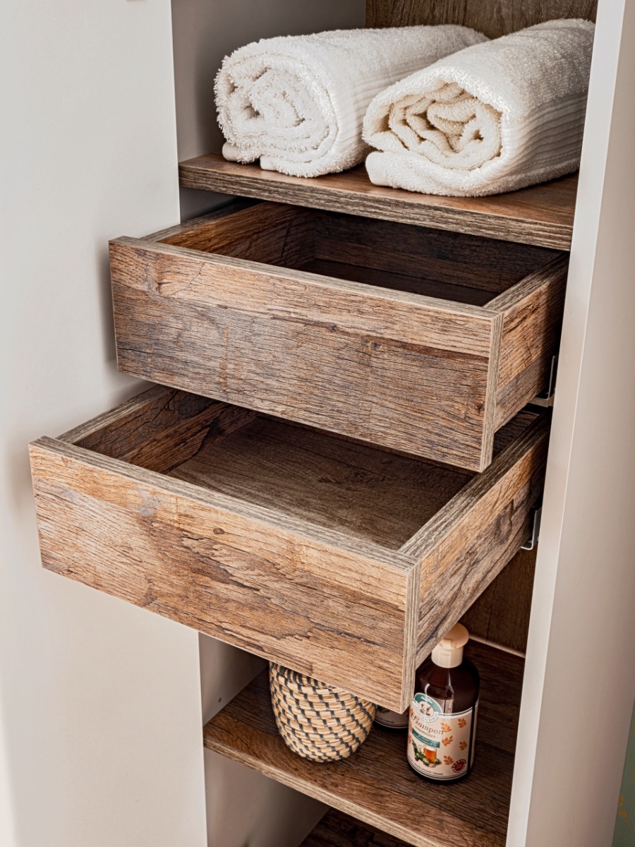SCHADEMODEL: Comad Santa Fe FSC kolomkast 35x33x160cm taupe