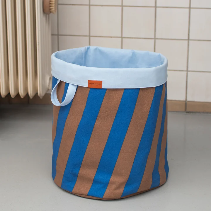 Mette Ditmer - Nova Arte Wäschekorb, Ø 40 cm x H 50 cm, cobalt / blush