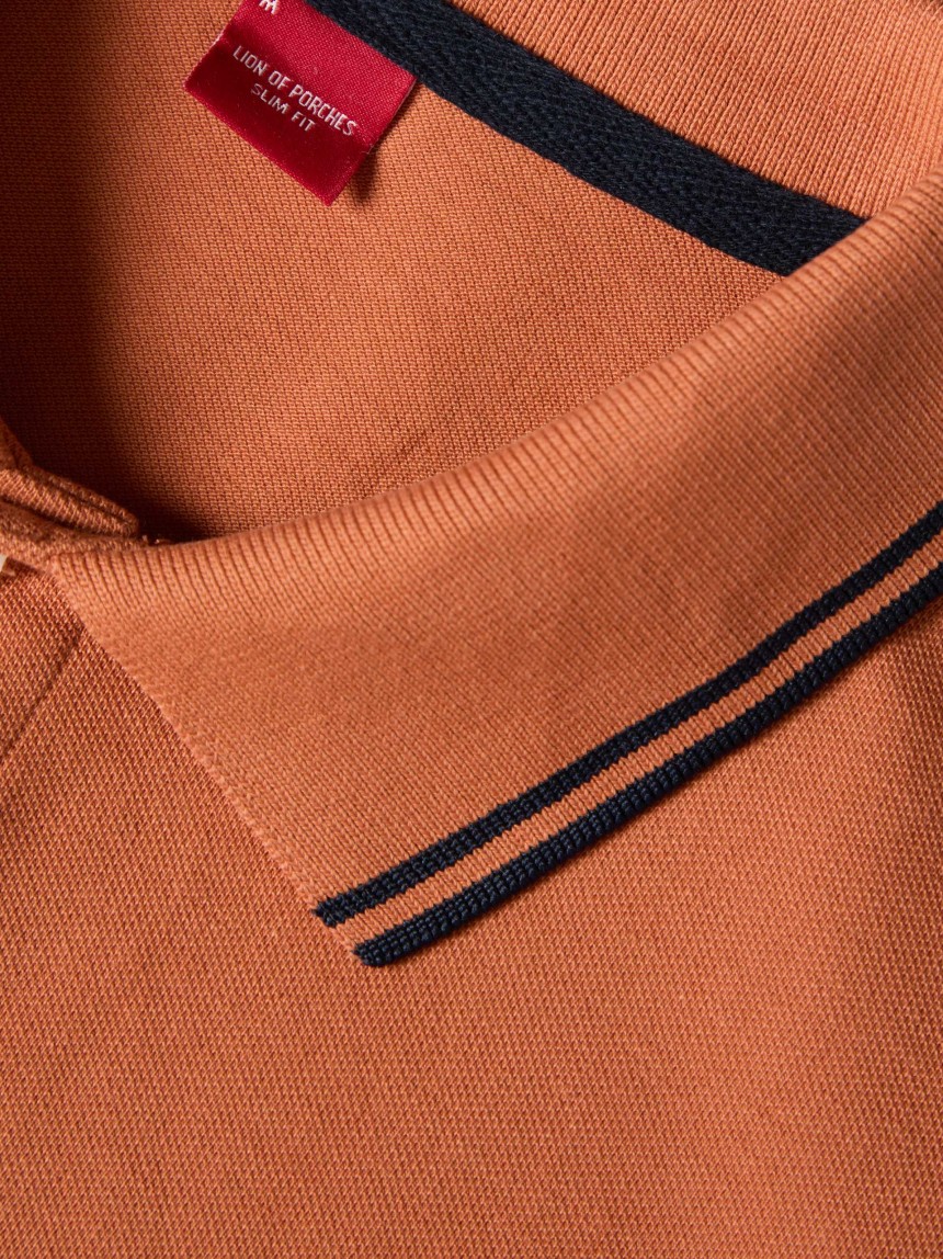 Polo piqué slim fit com riscas