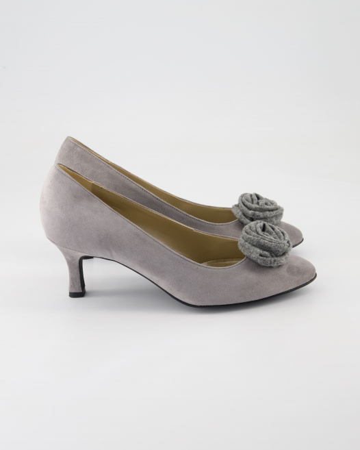 Dirndl & Bua 1990-04 Pumps in Grau