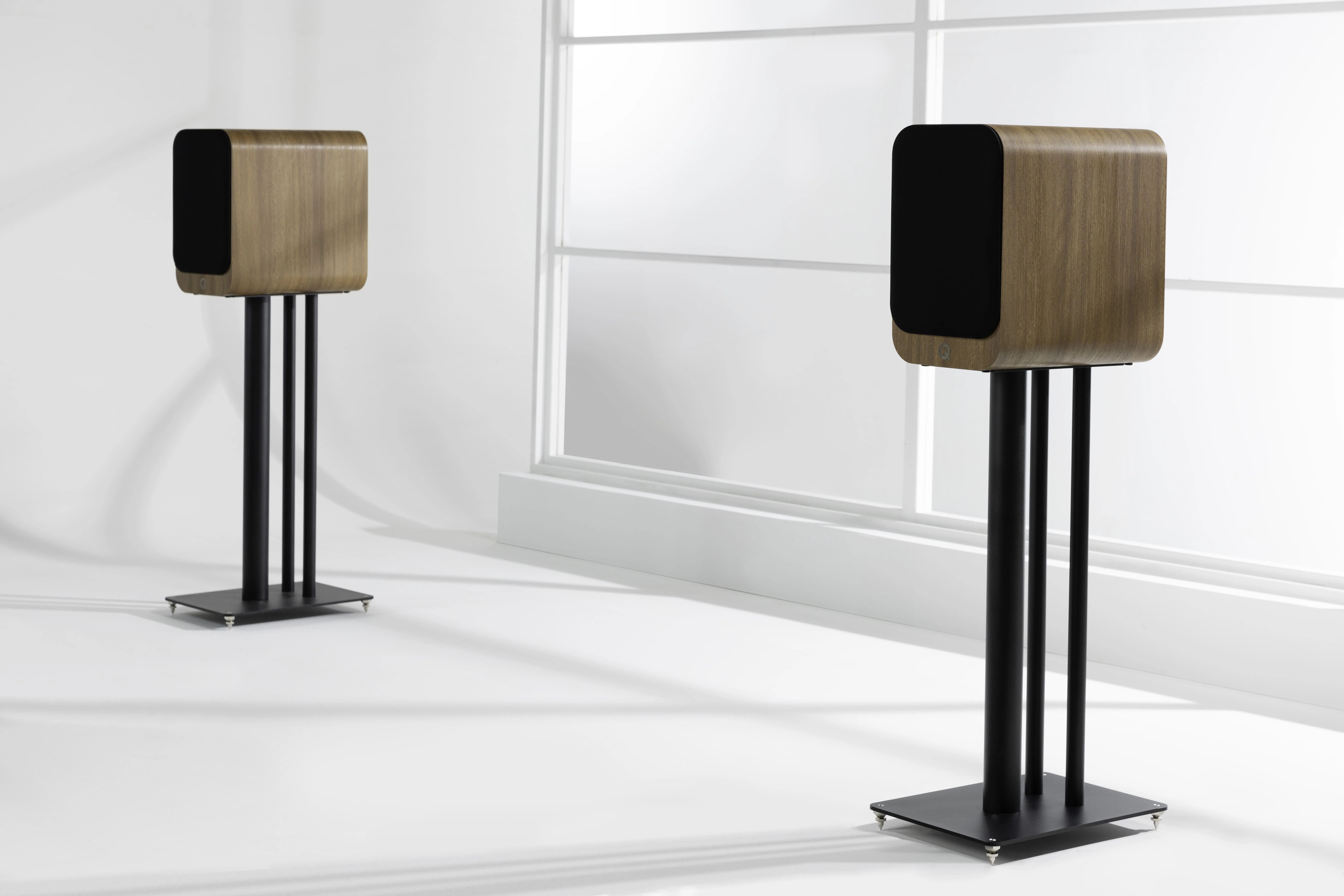 Q Acoustics 3030C Chêne clair (la paire) Enceintes bibliothèque