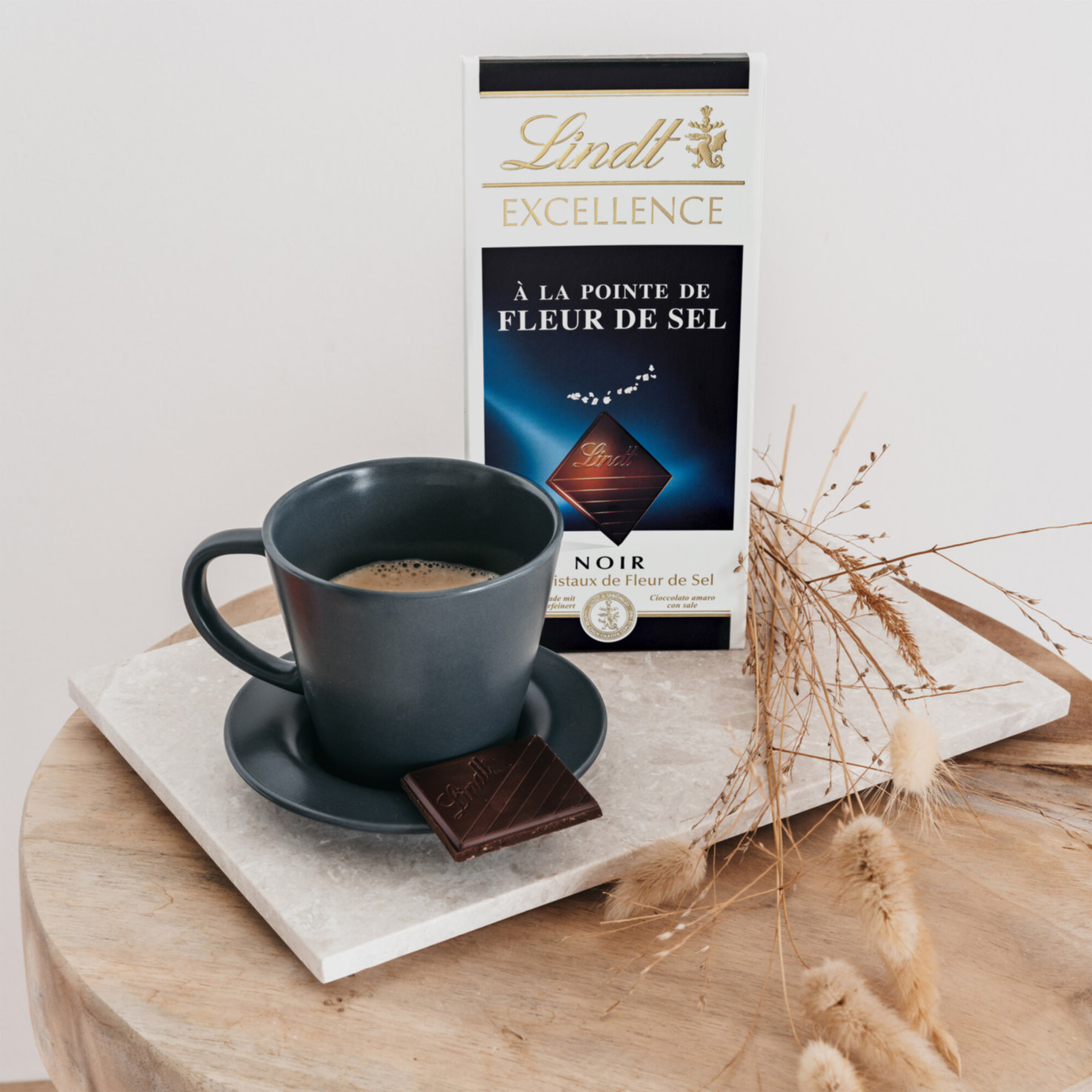 Lindt Excellence Dunkel Fleur de Sel Tafelschokolade