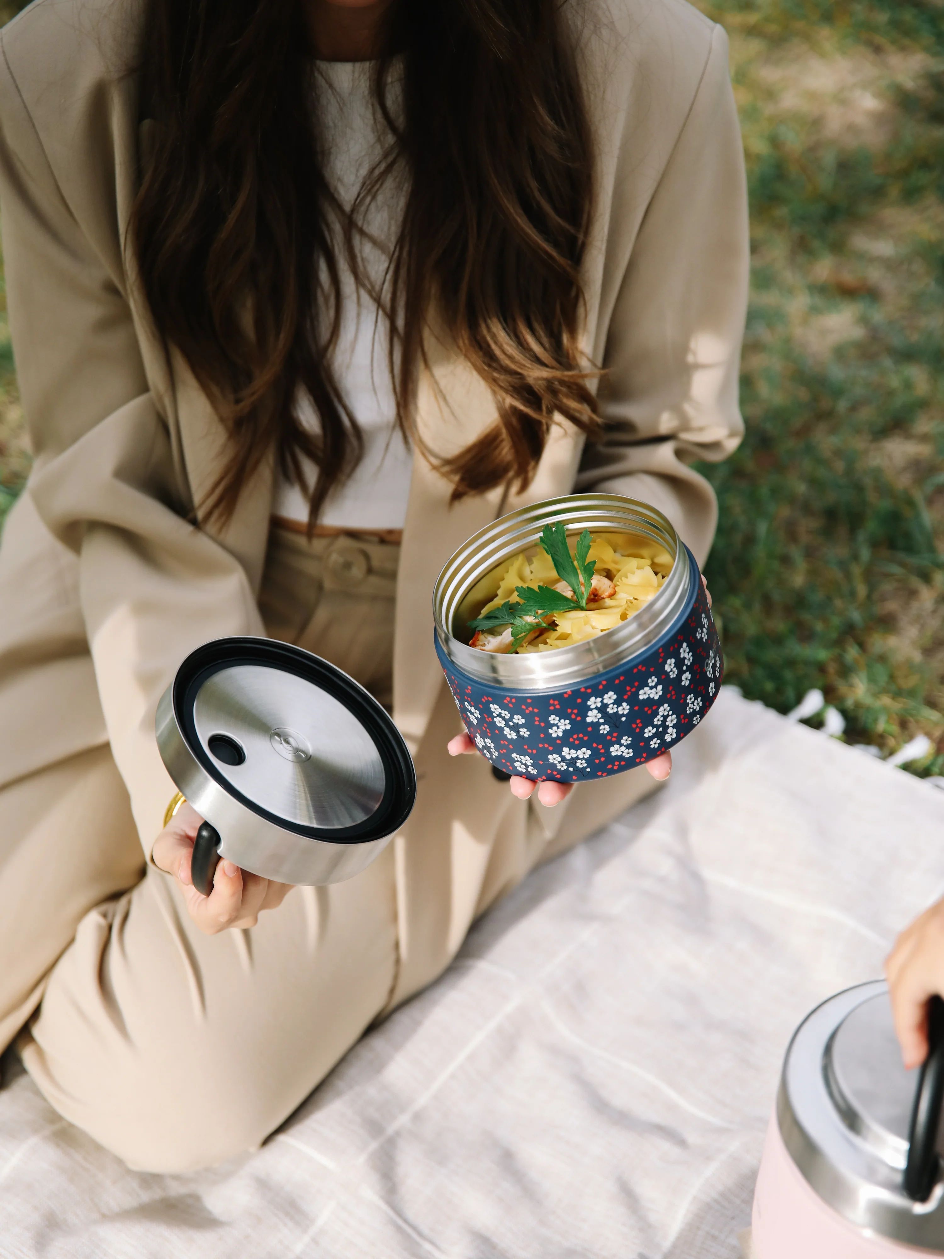 Boîte Repas Poignée Isotherme Hanami Bleu - Qwetch