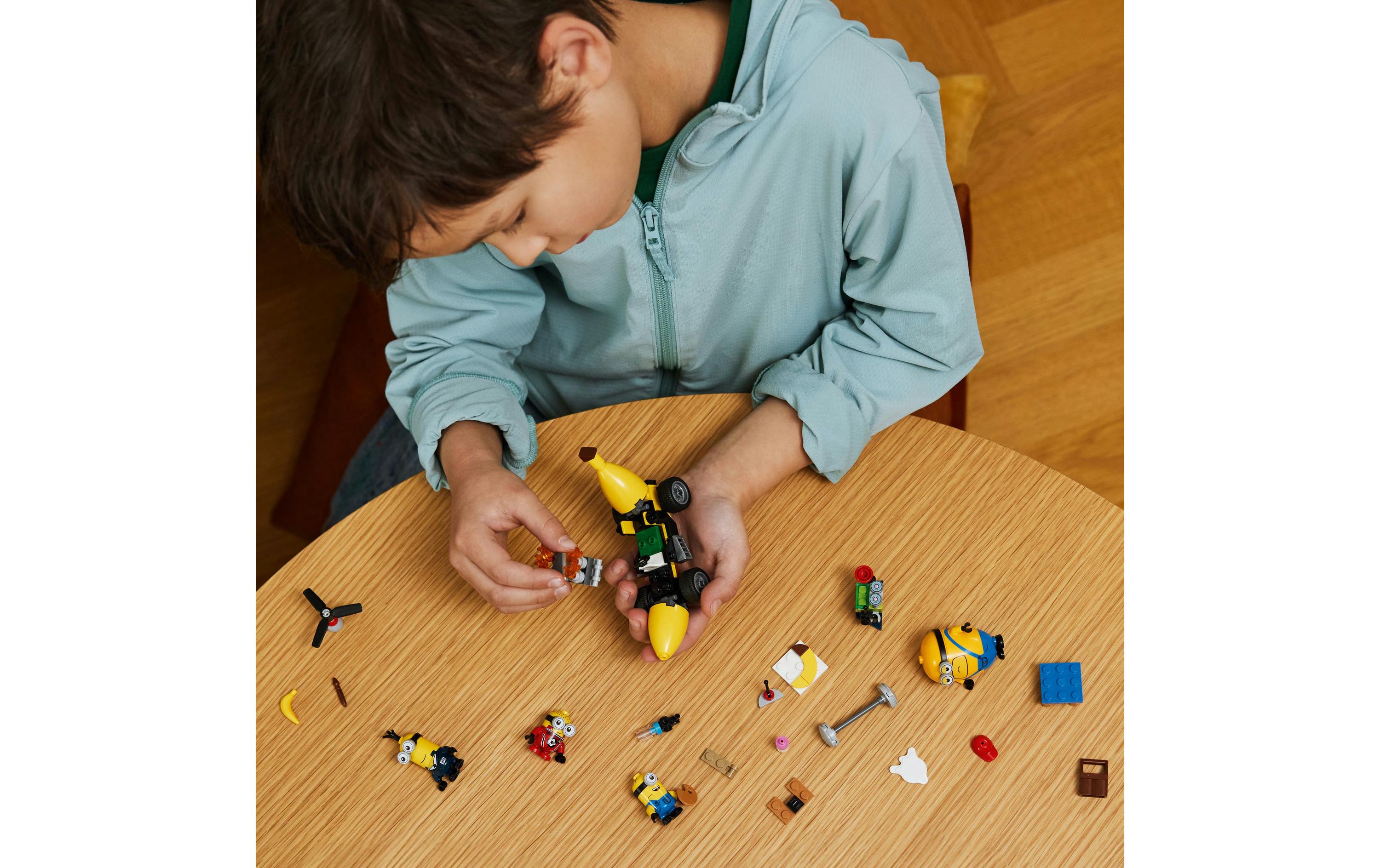 Despicable Me 4 Minions und das Bananen-Auto 75580Kreatives Bauen mit dem Minion-Spielset