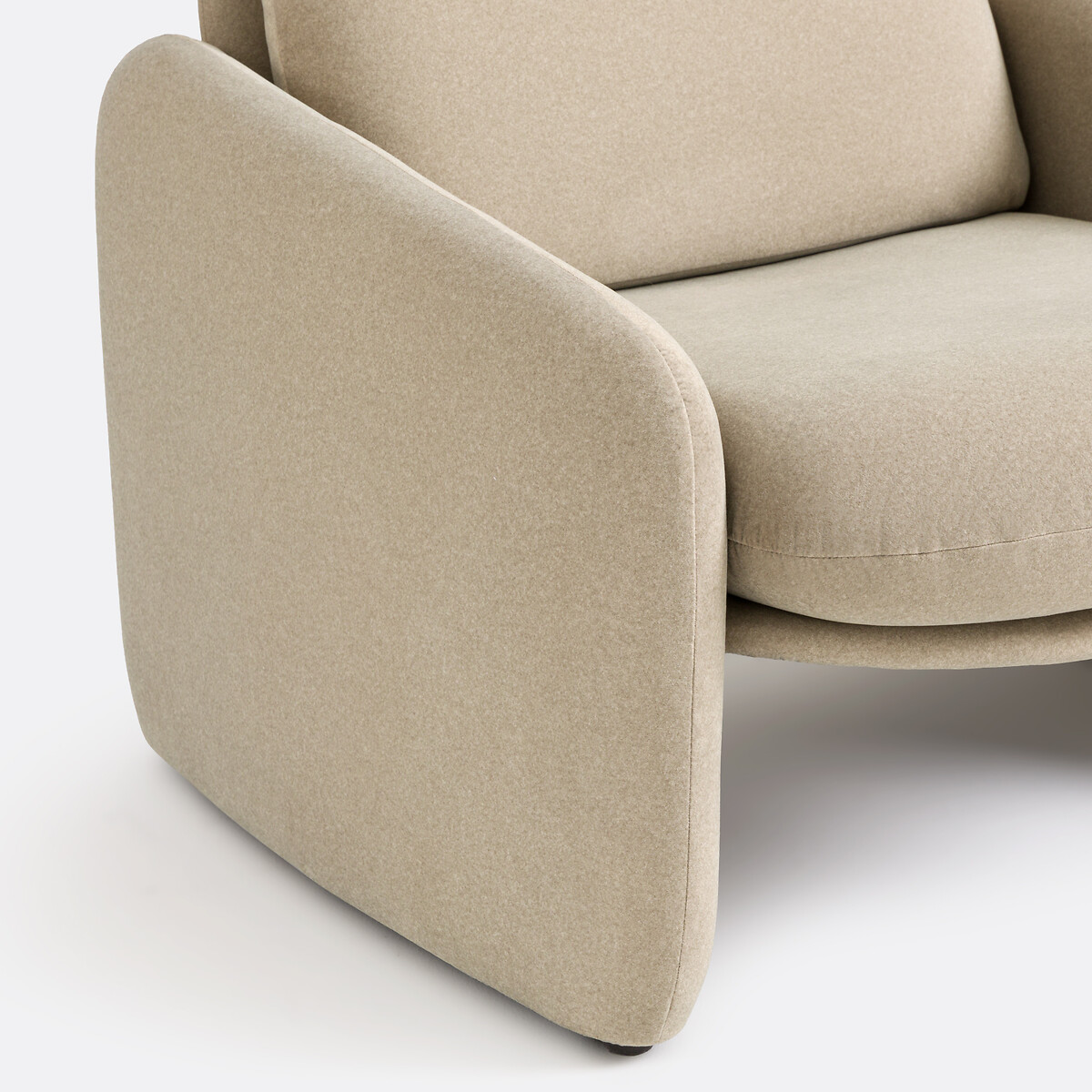 LA REDOUTE INTERIEURS<br>Poltrona estofada, veludo fosco, Bellagio