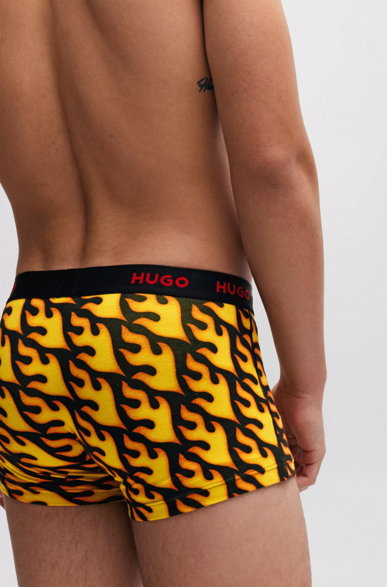 HUGO Vermelho - Pacote triplo de cuecas boxer de algodão elástico com cós com o logotipo.