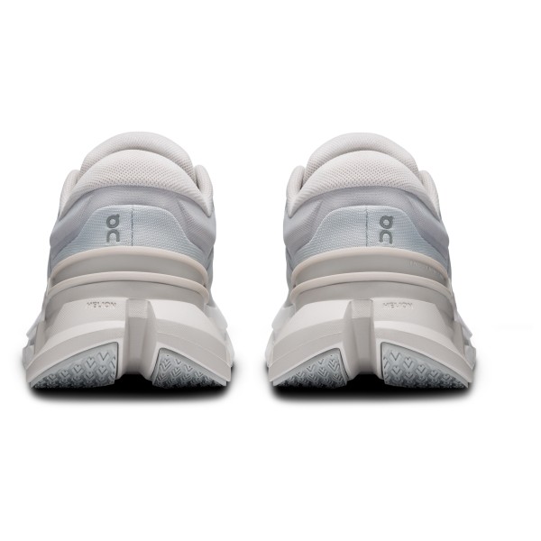 On - Women's Cloudflyer 5 - Chaussures de running