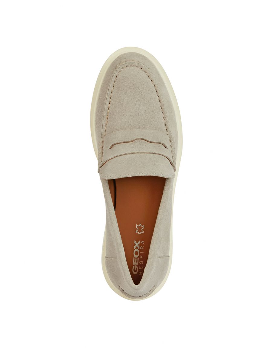 Mocassins beige cuir