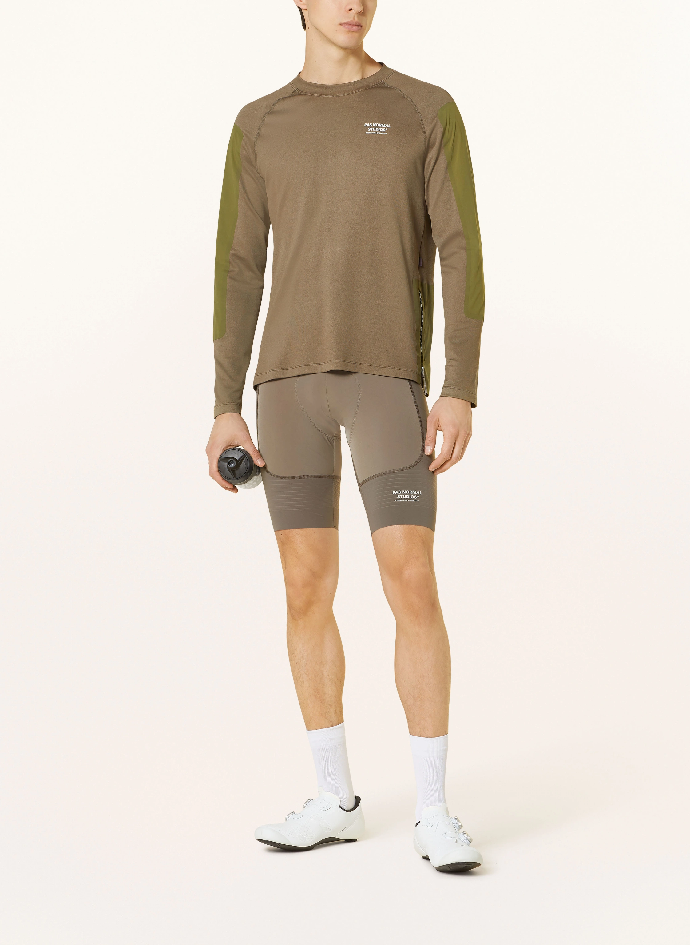 PAS NORMAL STUDIOS Radshirt ESCAPISM