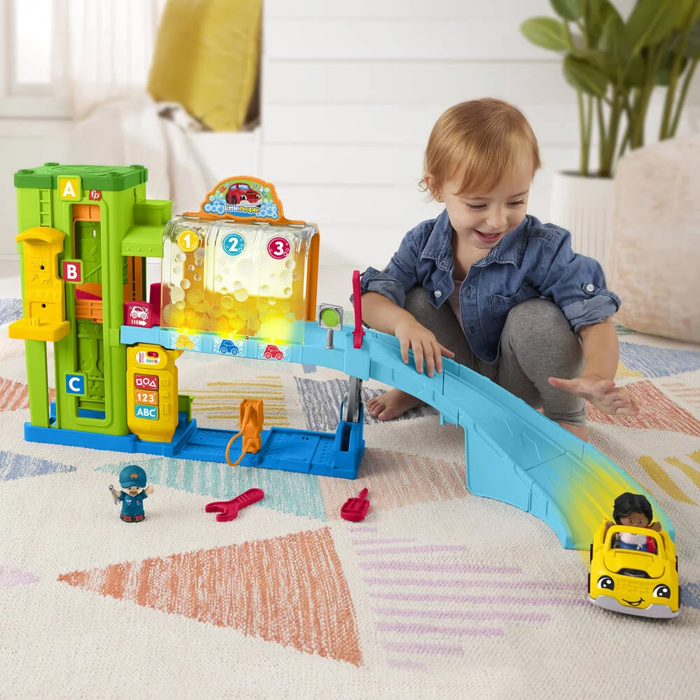 LE GARAGE DE LITTLE PEOPLE