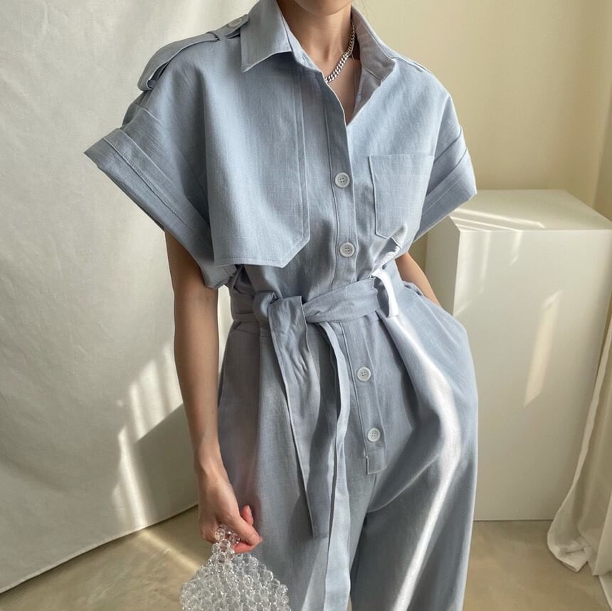 Coris - Jumpsuit met korte mouwen, kraag, knopen en wijde pijpen