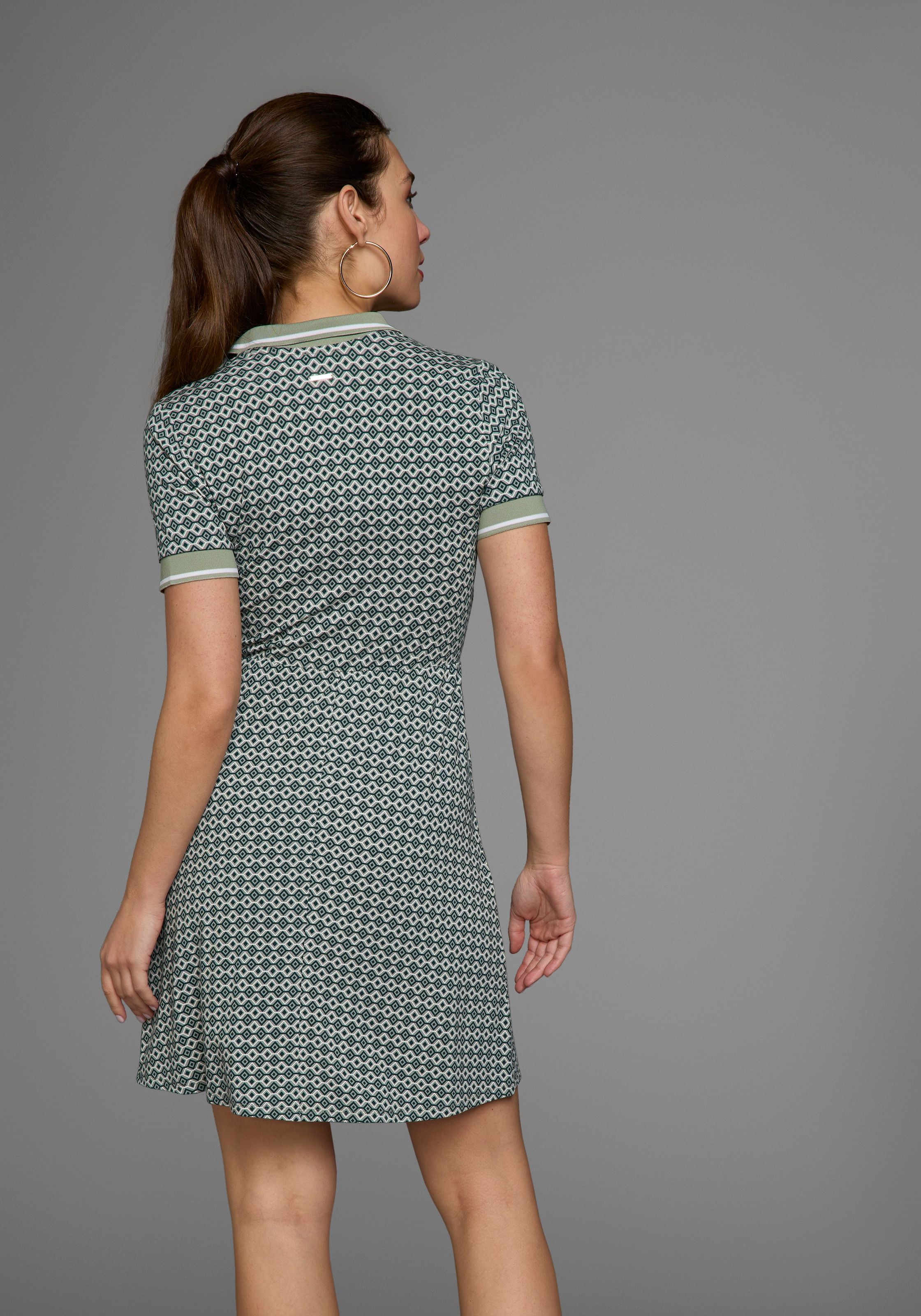Laura Scott Sommerkleid mit modischem Polo-Kragen