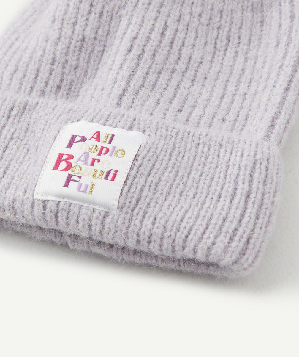 BONNET EN TRICOT FILLE LAVANDE AVEC PATCH BRODÉ