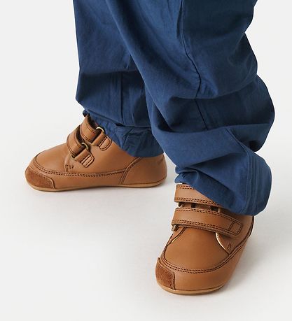Bundgaard Lauflernschuh - Prewalker - Kognac