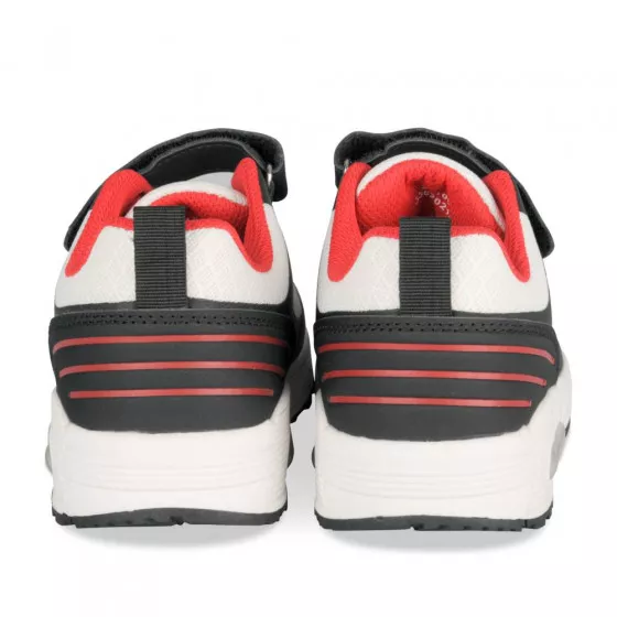 Baskets NOIR UNYK