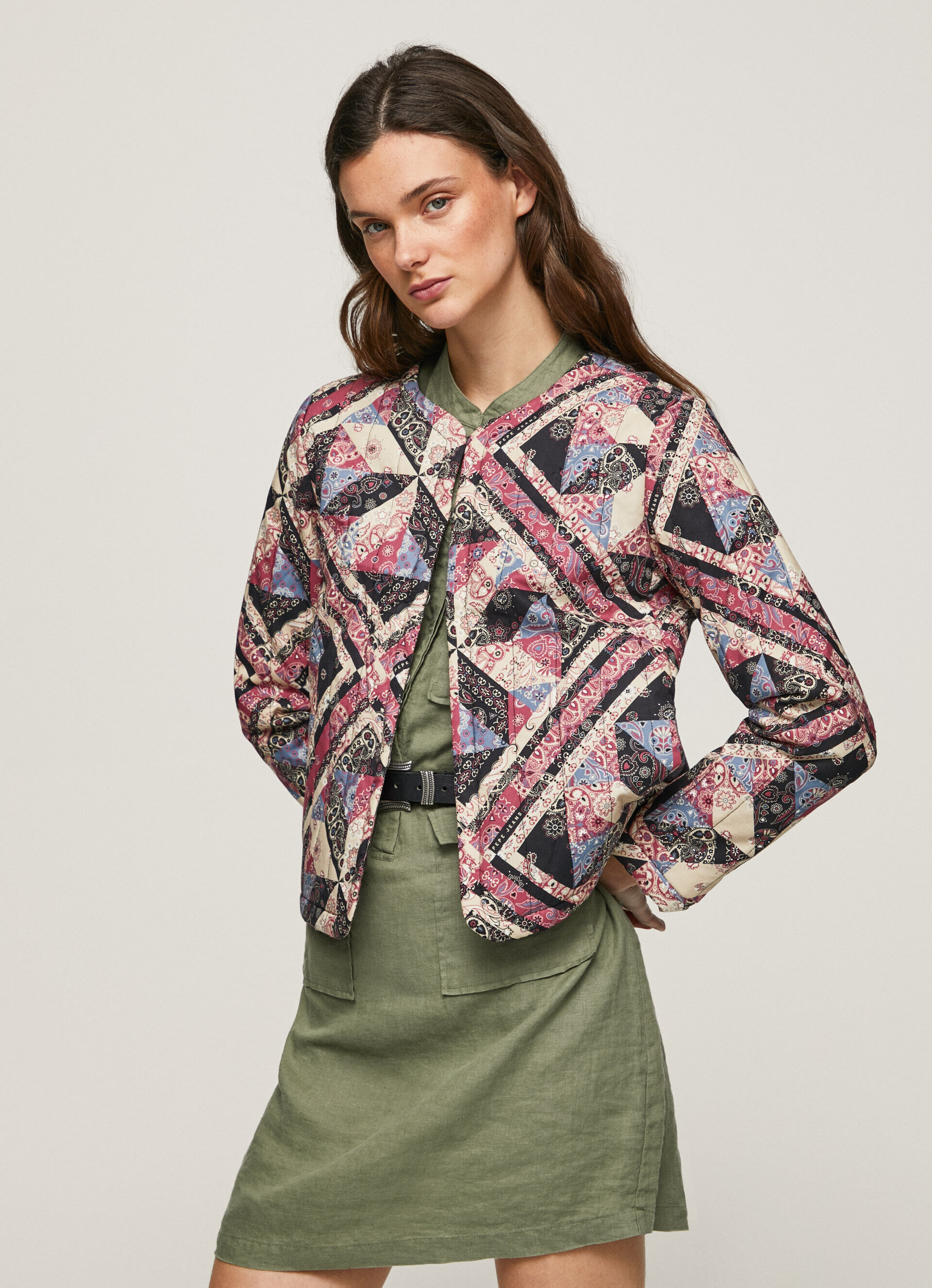 PARKA COM JAQUETA INTERNA - preta