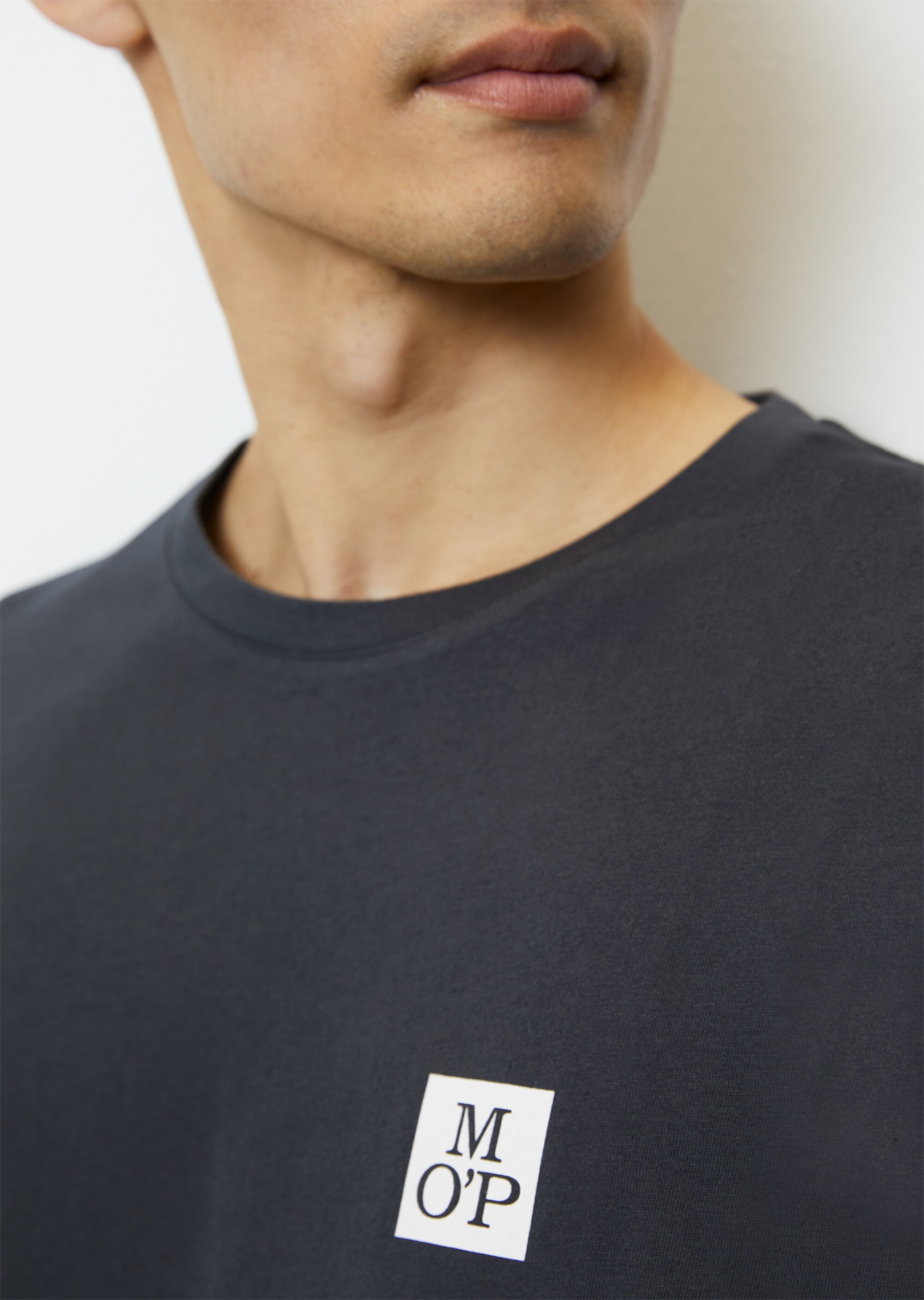 Longsleeve regular in schwerer Jersey-Qualität